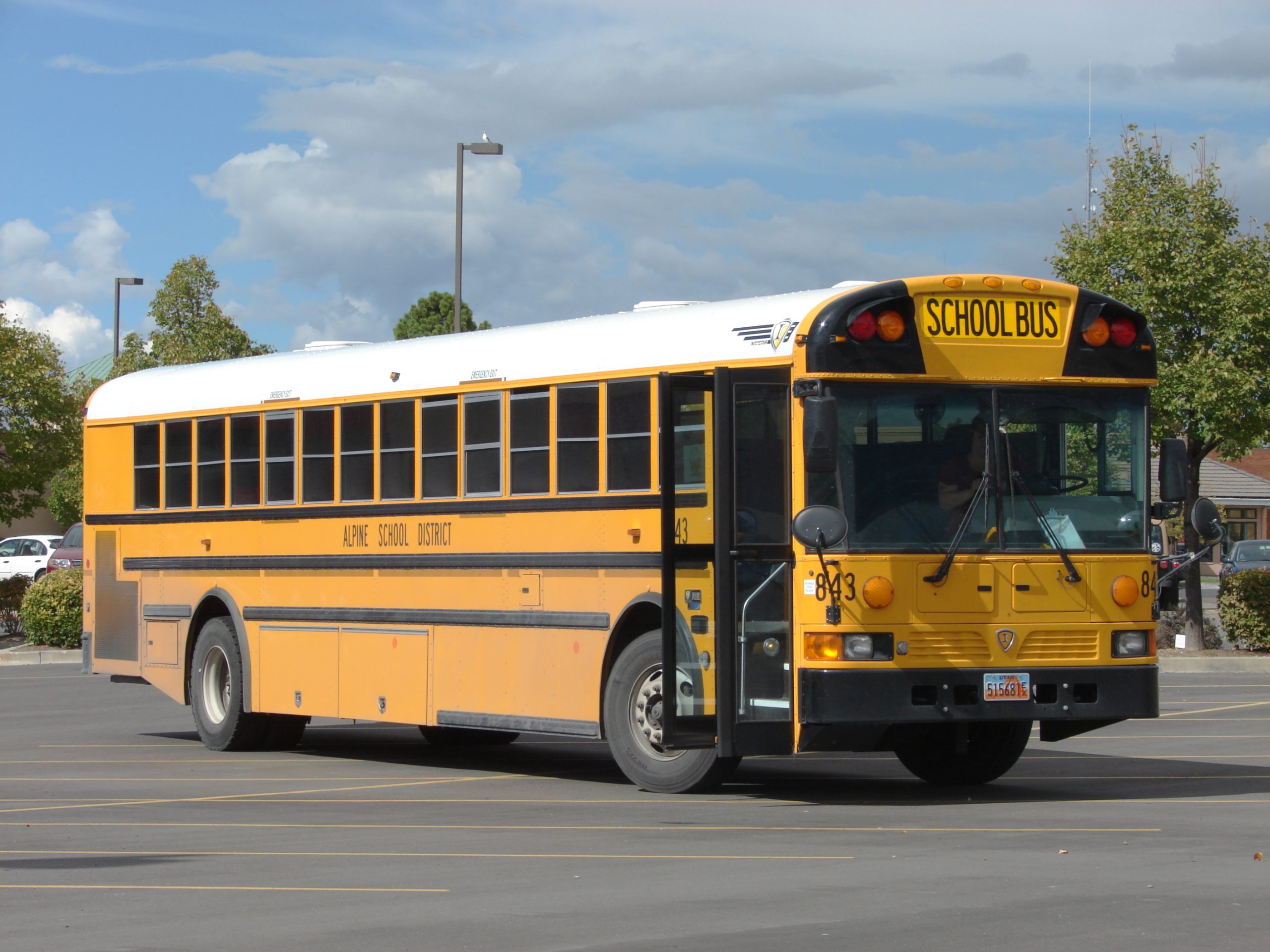 Bus Driver Facing DUI and Child Endangerment Charges